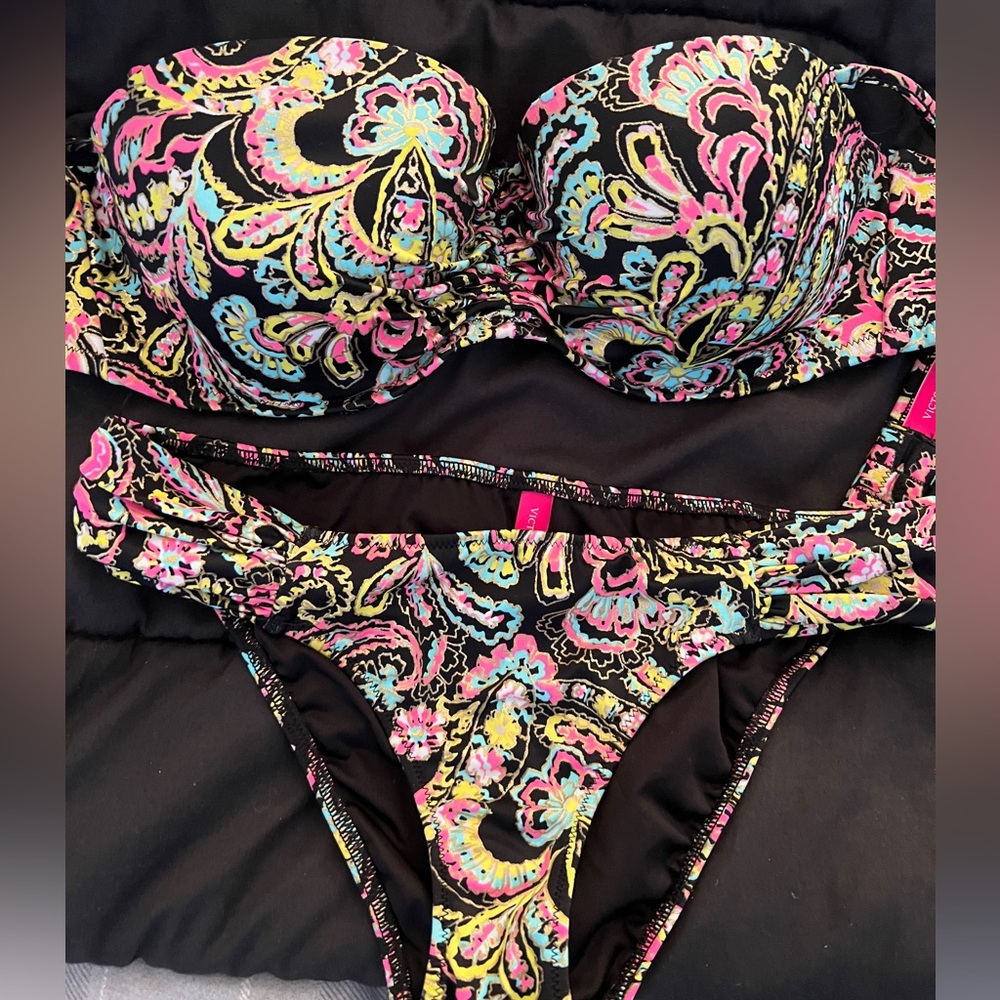 Victoria’s Secret Bikini